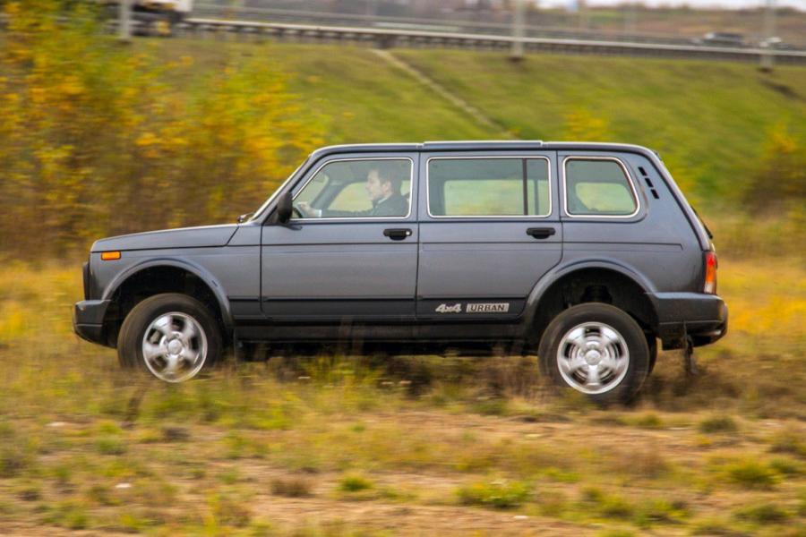  Lada 4x4 Urban (21310-59) 2016 года  (фото 8 из 43)